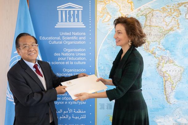 H.E. Mr Kham-Inh Khitchadeth, Ambassador Extraordinary and Plenipotentiary in France, Permanent Delegate of the Lao People's Democratic Republic to UNESCO